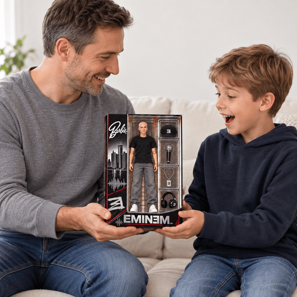 Premium EMN Commemorative Figure NHVH